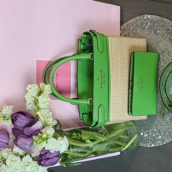 Kate Spade Green Wicker Bag & Wallet Set - Like new - Picture 16 of 16
